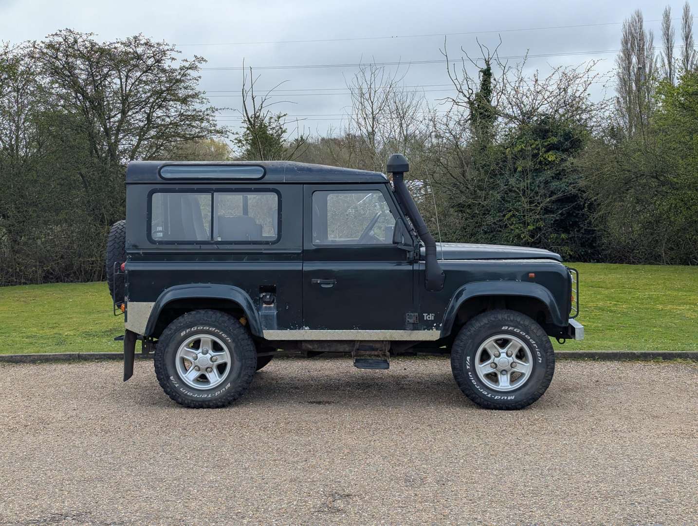 <p>1996 LAND ROVER DEFENDER 90 TDI</p>