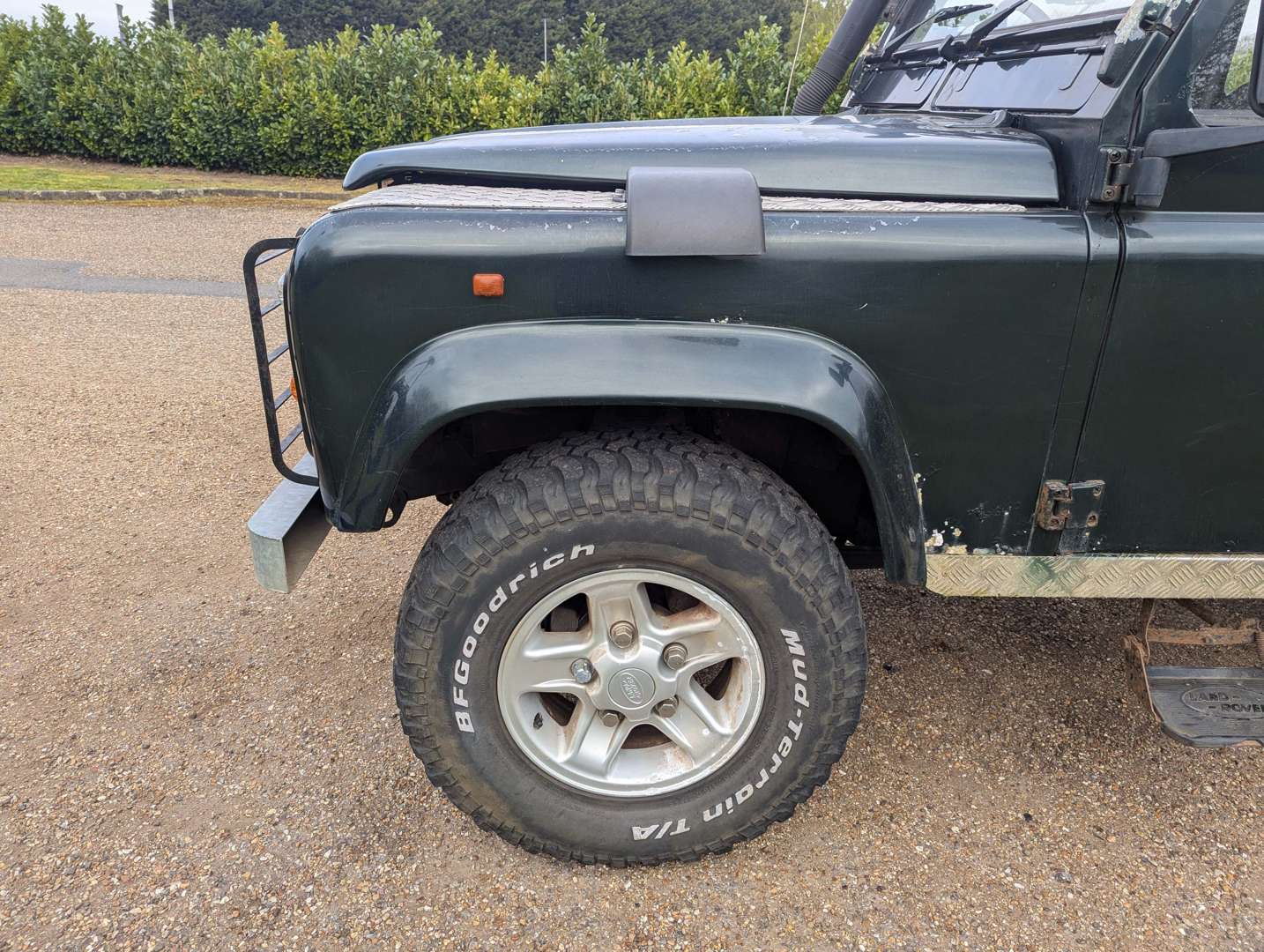 <p>1996 LAND ROVER DEFENDER 90 TDI</p>