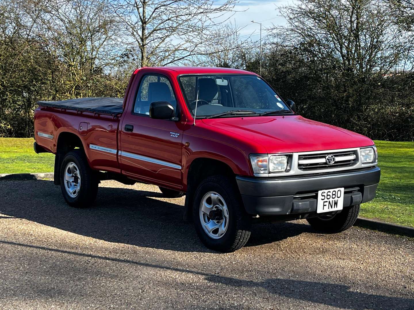 <p>1998 TOYOTA HILUX 2.4 TURBO 4WD</p>