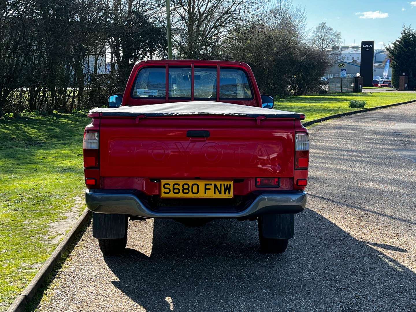 <p>1998 TOYOTA HILUX 2.4 TURBO 4WD</p>