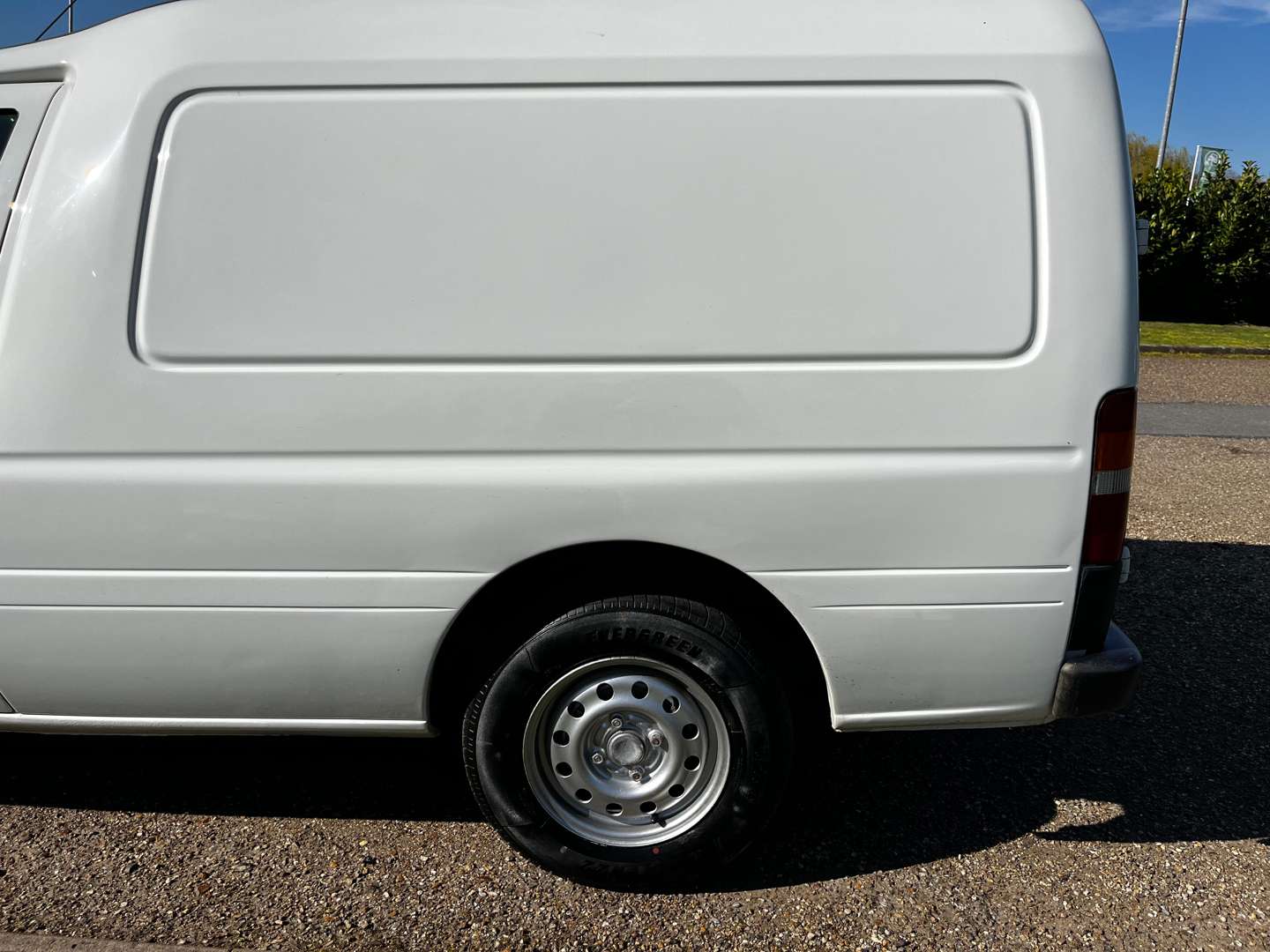 <p>2001 FORD ESCORT VAN 55D</p>