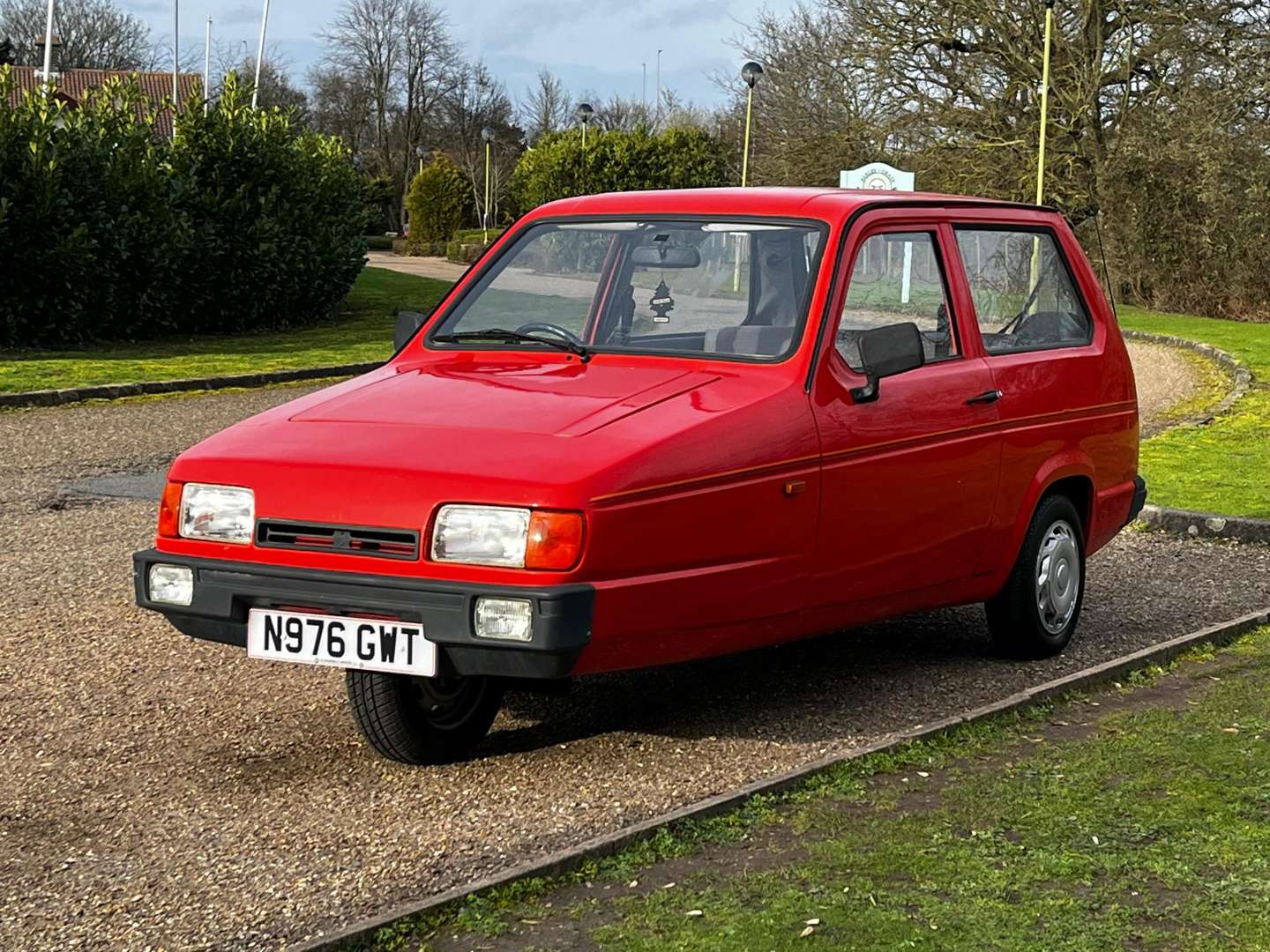 <p>1995 RELIANT ROBIN LX</p>