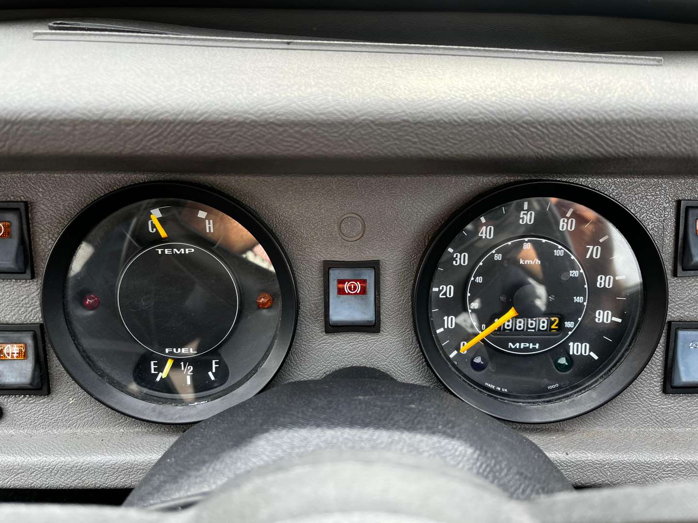 <p>1995 RELIANT ROBIN LX</p>