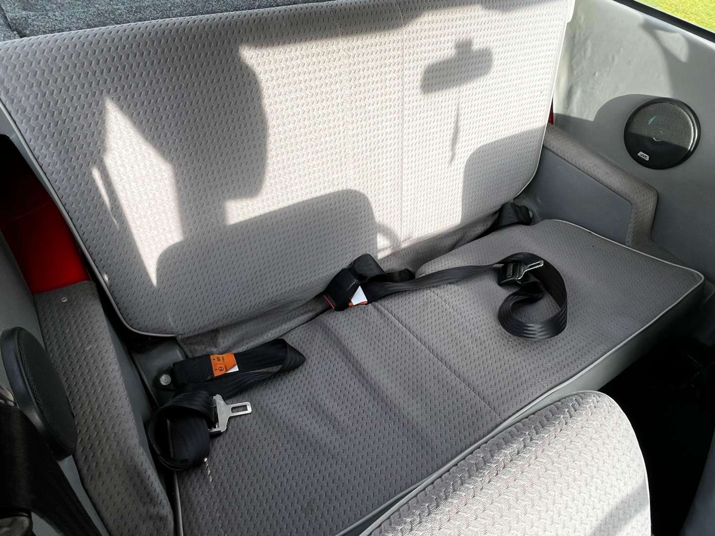 <p>1995 RELIANT ROBIN LX</p>