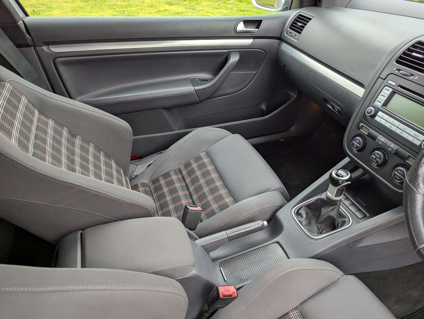 <p>2007 VW GOLF GTi</p>