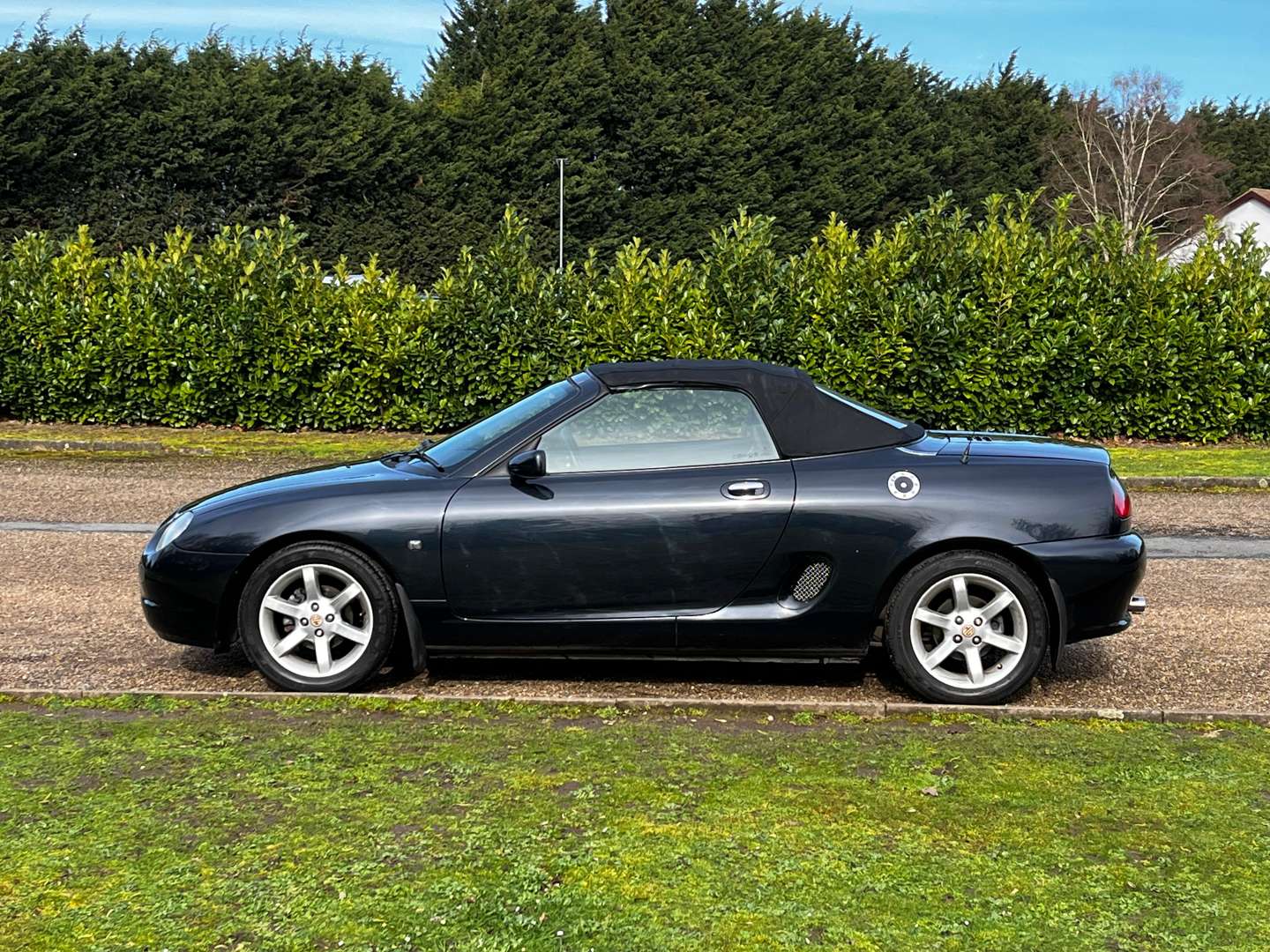 <p>2002 MG F STEPTRONIC</p>