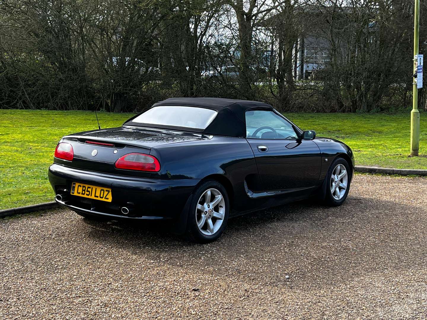 <p>2002 MG F STEPTRONIC</p>