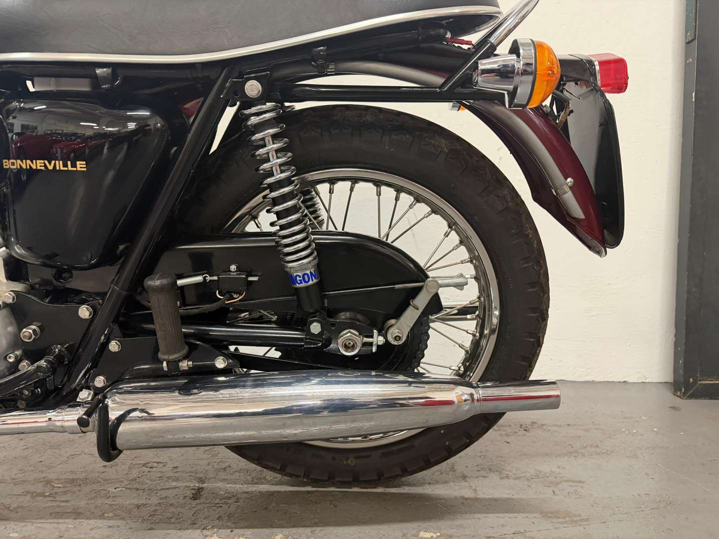 <p>1970 TRIUMPH BONNEVILLE T120</p>