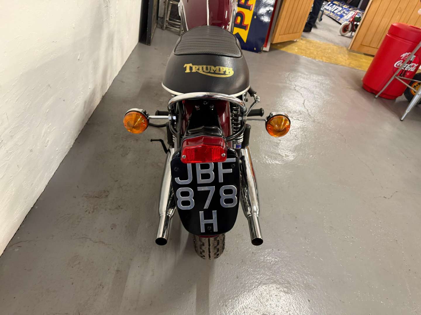 <p>1970 TRIUMPH BONNEVILLE T120</p>