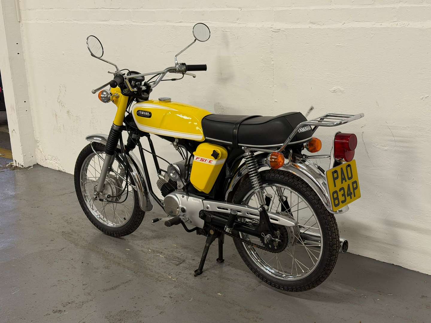 <p>1997 YAMAHA YB1</p>