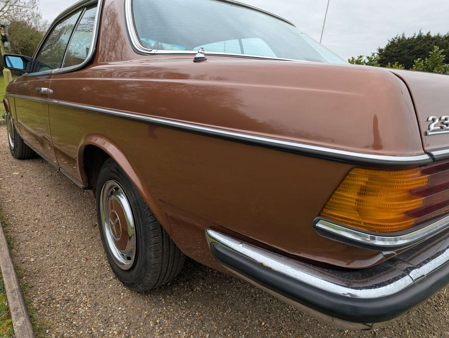 <p>1980 MERCEDES C230 C123 COUPE AUTO</p>