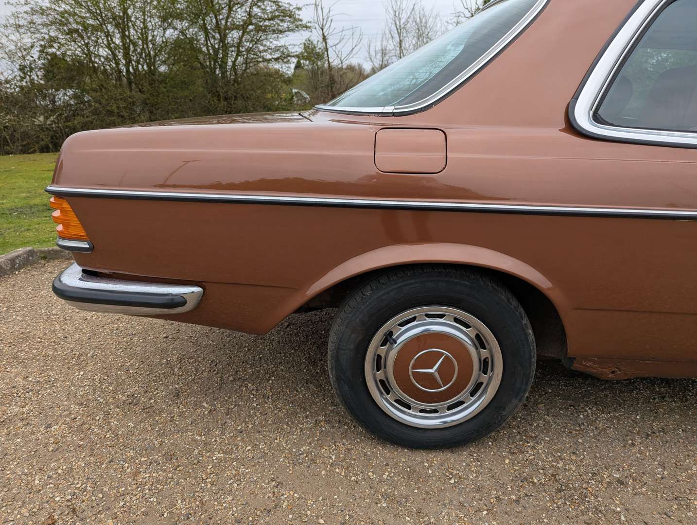 <p>1980 MERCEDES C230 C123 COUPE AUTO</p>