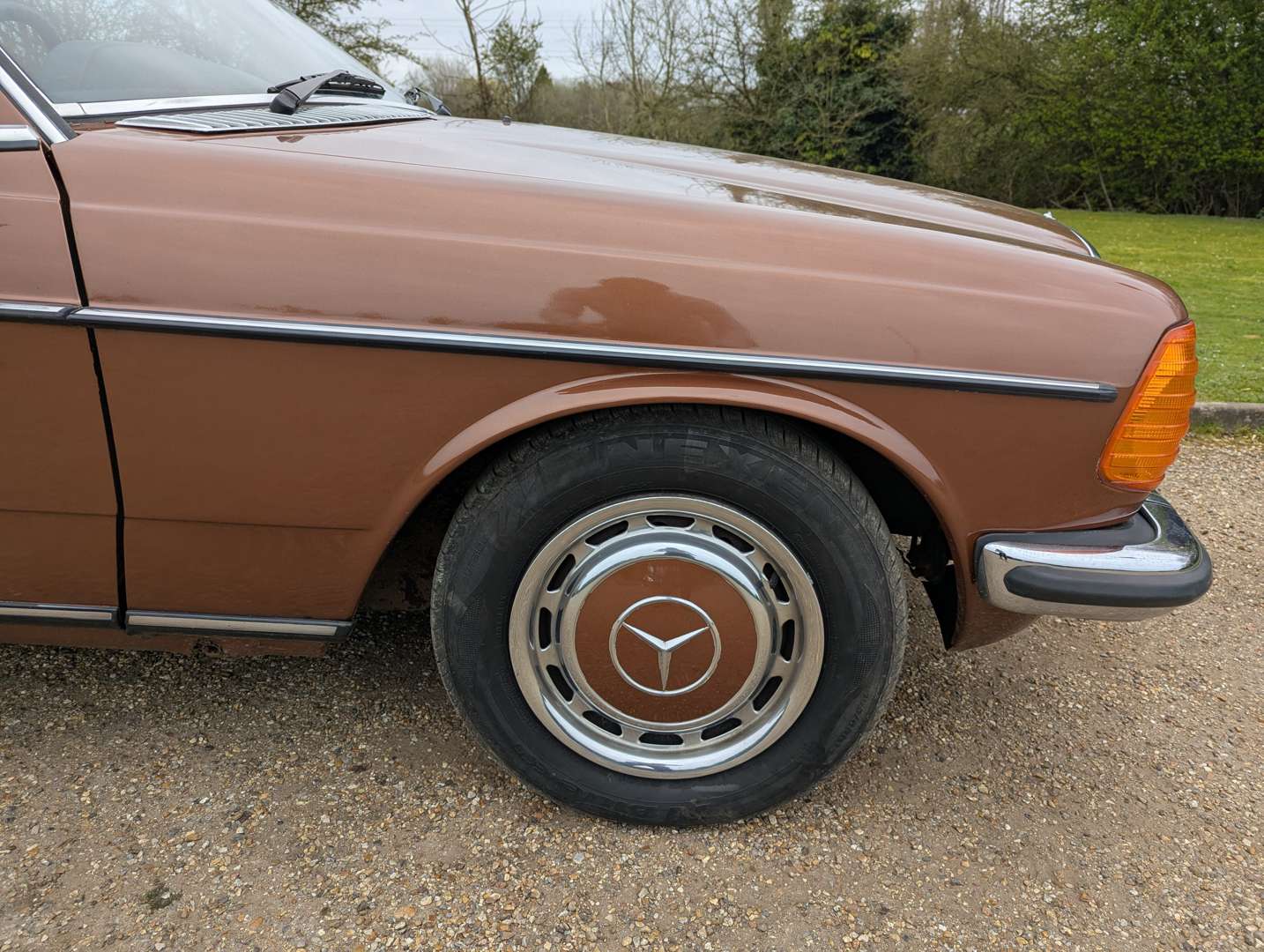 <p>1980 MERCEDES C230 C123 COUPE AUTO</p>