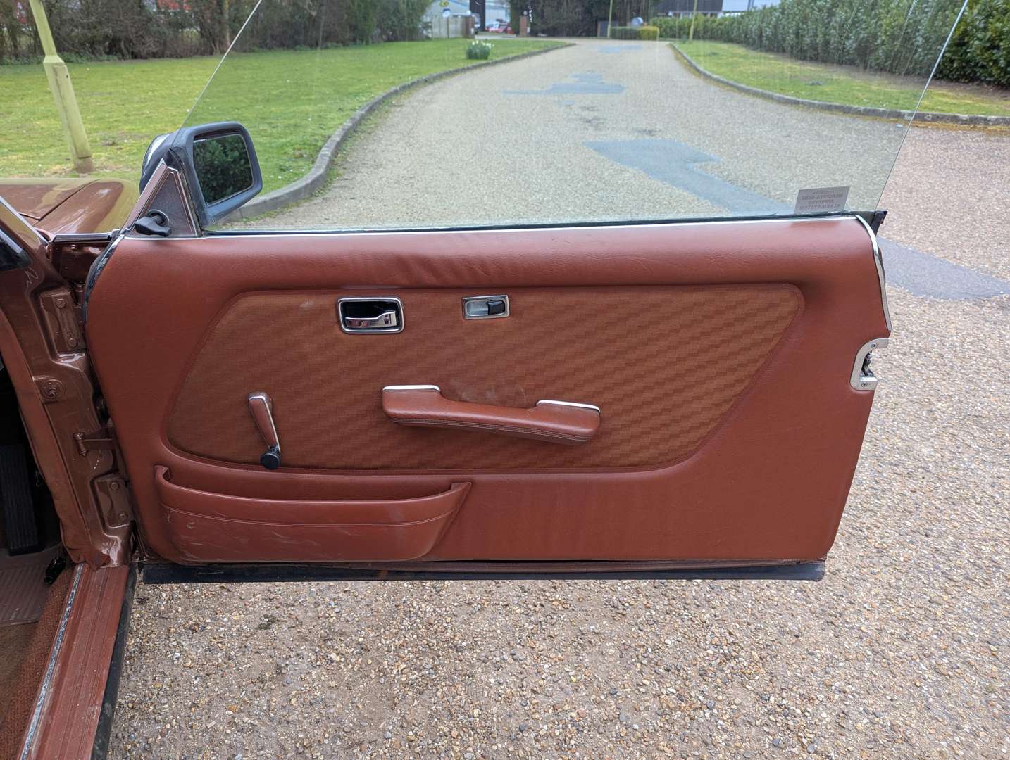 <p>1980 MERCEDES C230 C123 COUPE AUTO</p>