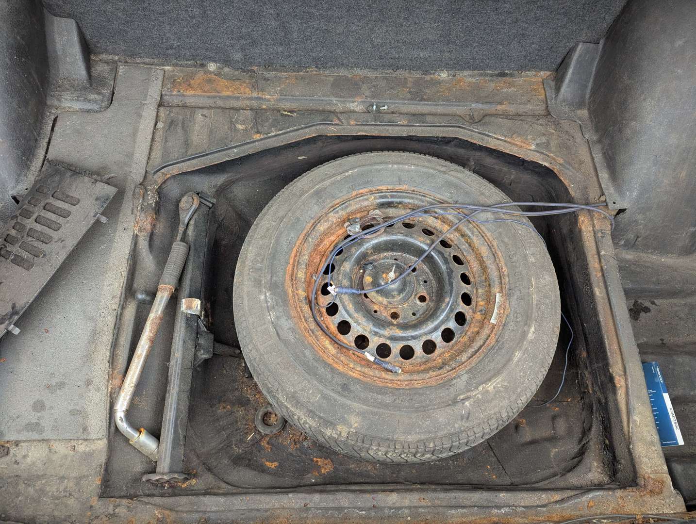 <p>1980 MERCEDES C230 C123 COUPE AUTO</p>