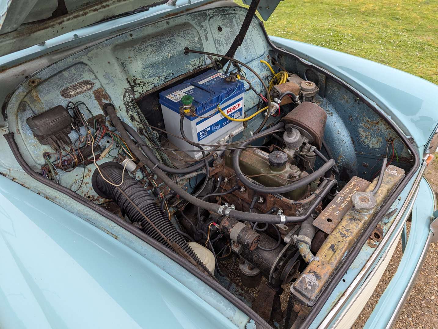 <p>1971 MORRIS MINOR POLICE CAR</p>