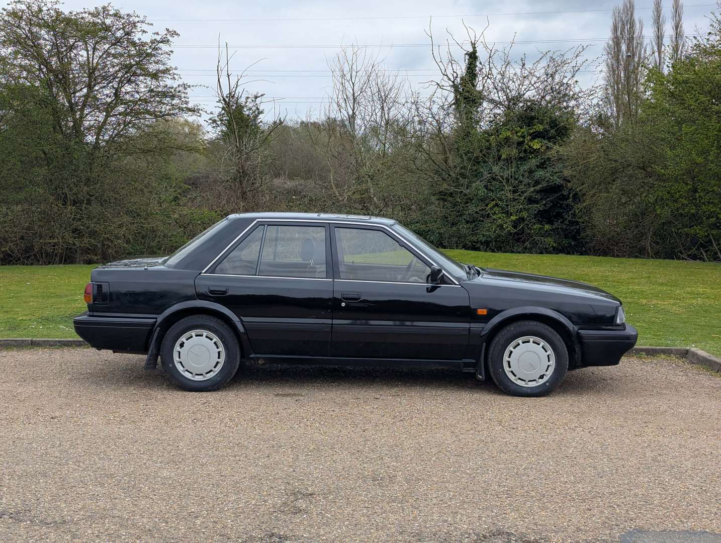 <p>1989 NISSAN BLUEBIRD LXD DIESEL</p>