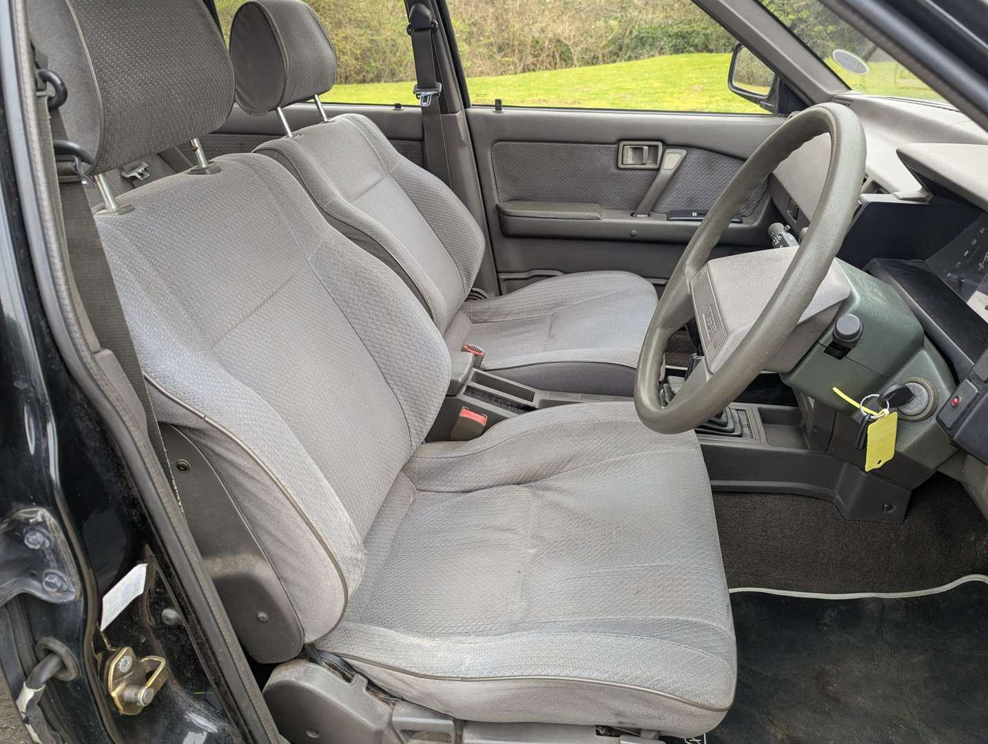 <p>1989 NISSAN BLUEBIRD LXD DIESEL</p>