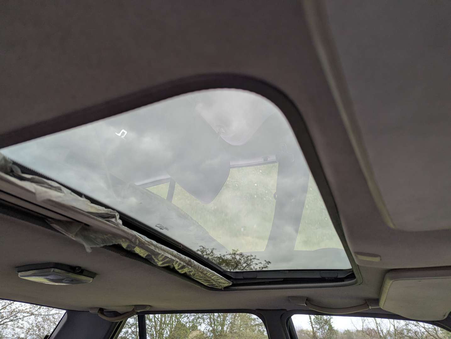 <p>1989 NISSAN BLUEBIRD LXD DIESEL</p>