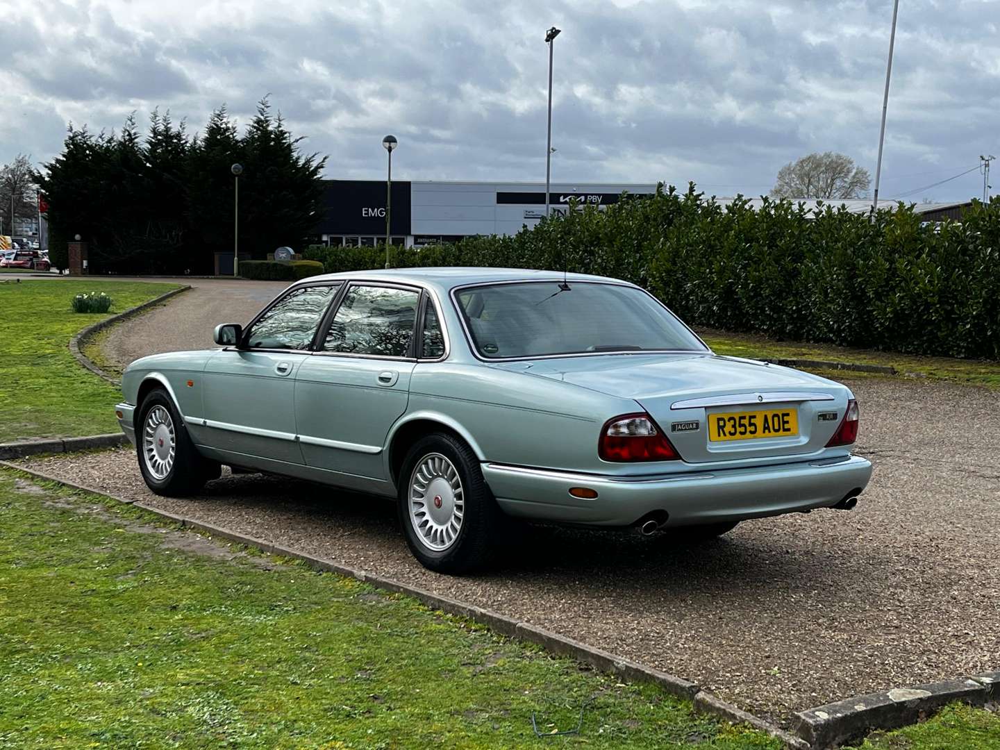 <p>1998 JAGUAR XJ8 AUTO</p>