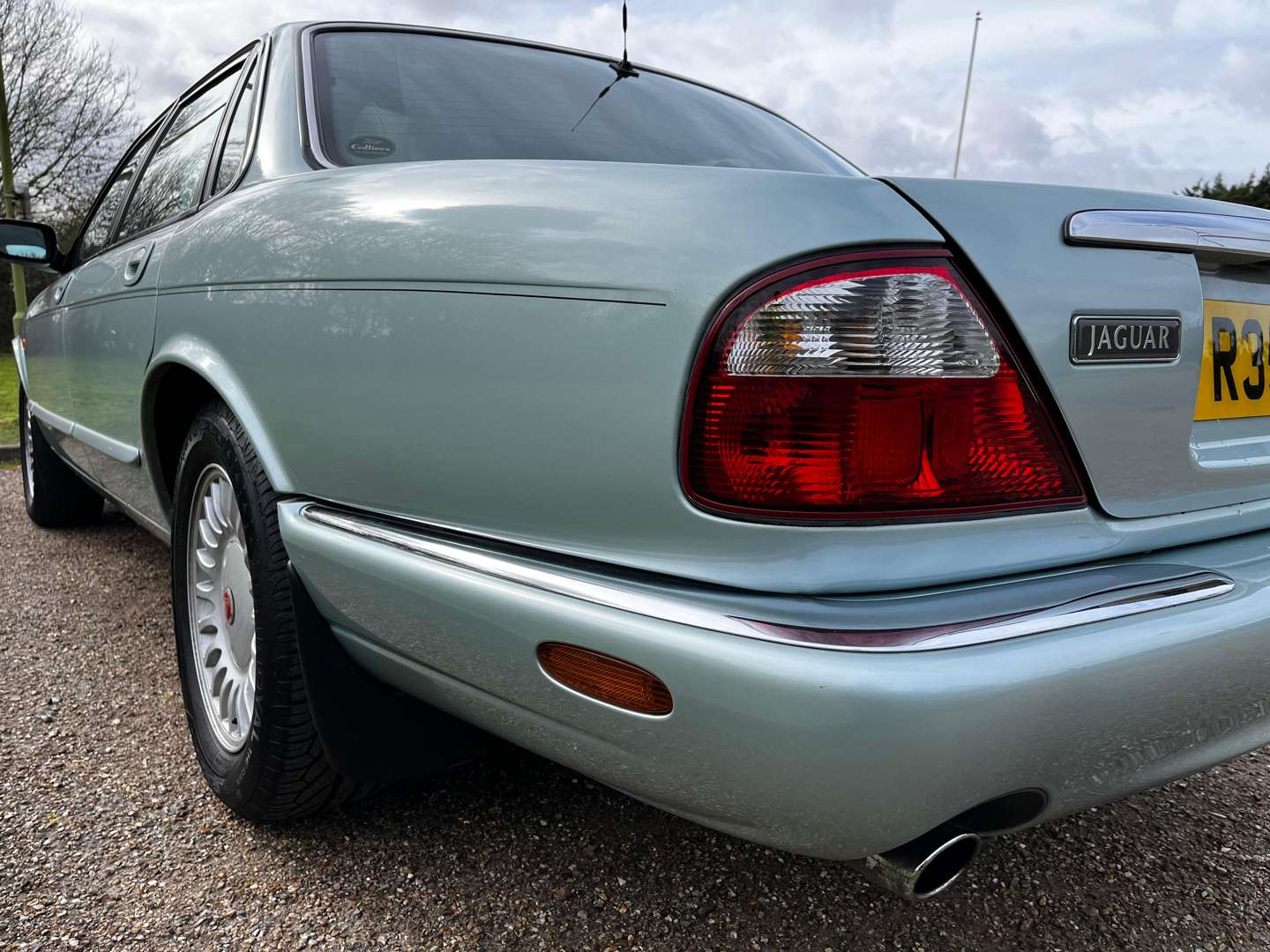 <p>1998 JAGUAR XJ8 AUTO</p>