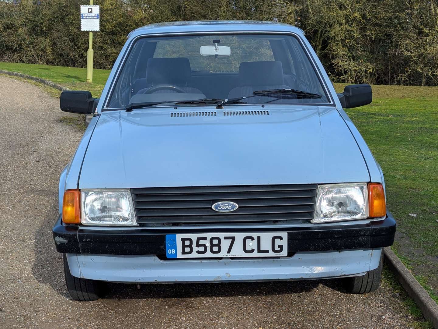 <p>1985 FORD ESCORT L</p>