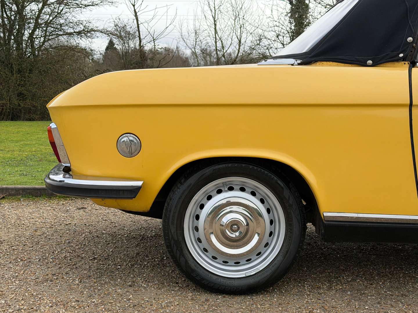<p>1973 PEUGEOT 304 CONVERTIBLE</p>