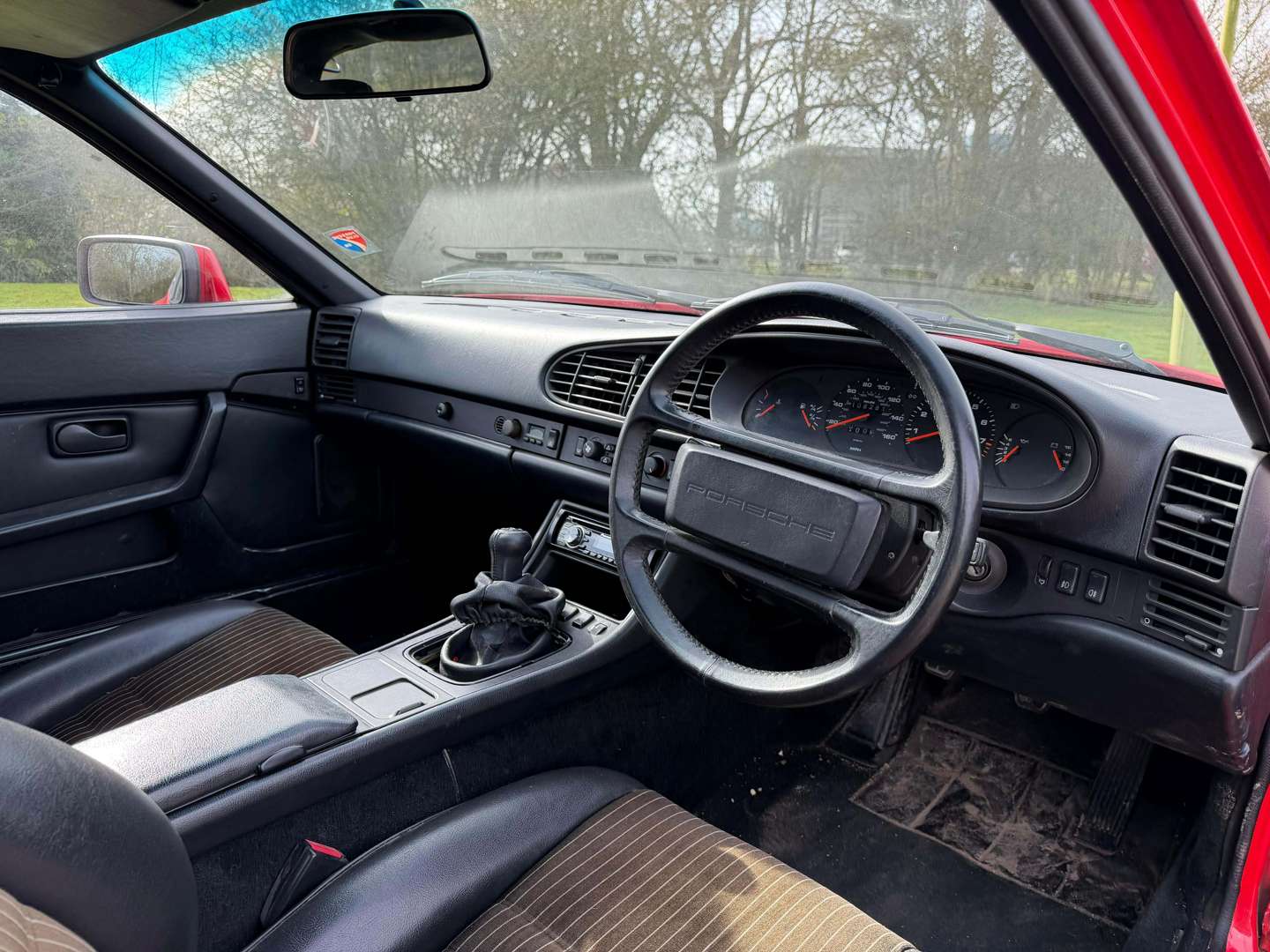 <p>1988 PORSCHE 944S</p>