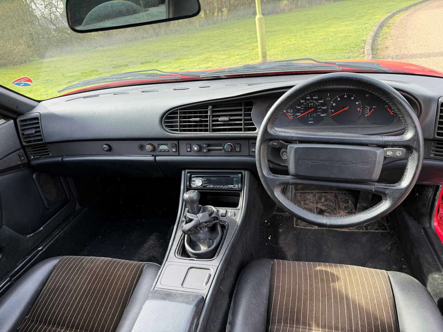 <p>1988 PORSCHE 944S</p>