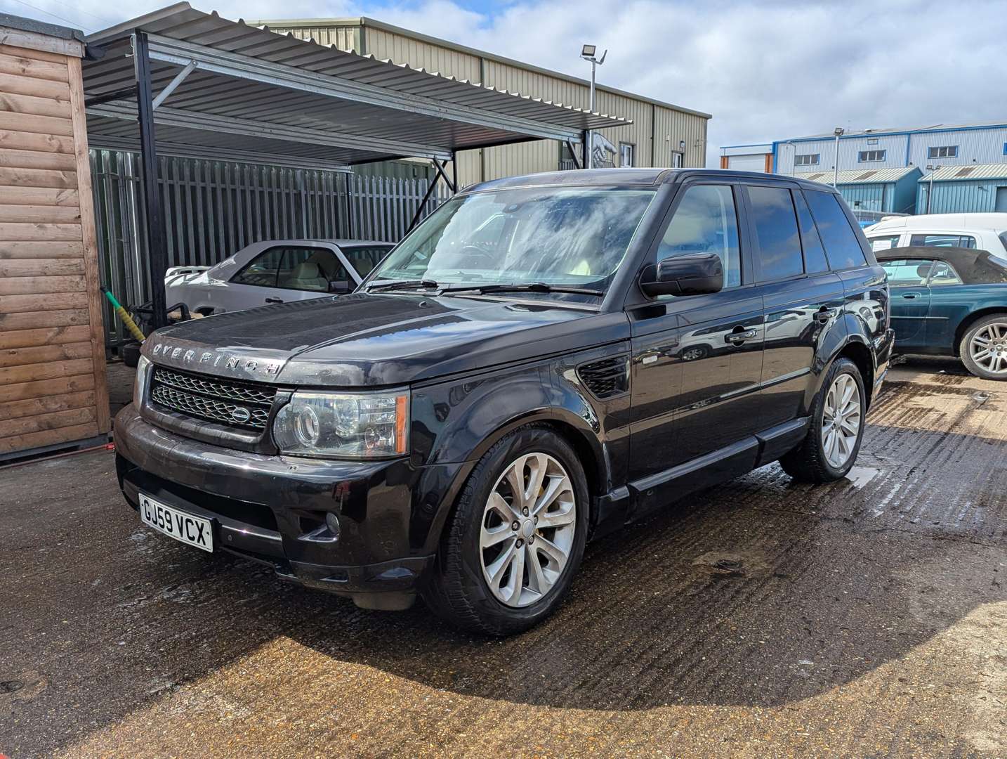 <p>2009 RANGE ROVER SPORT HSE TDV6 AUTO</p>
