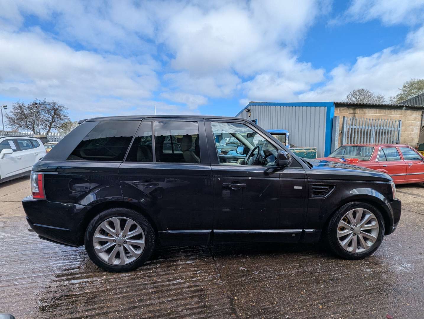 <p>2009 RANGE ROVER SPORT HSE TDV6 AUTO</p>