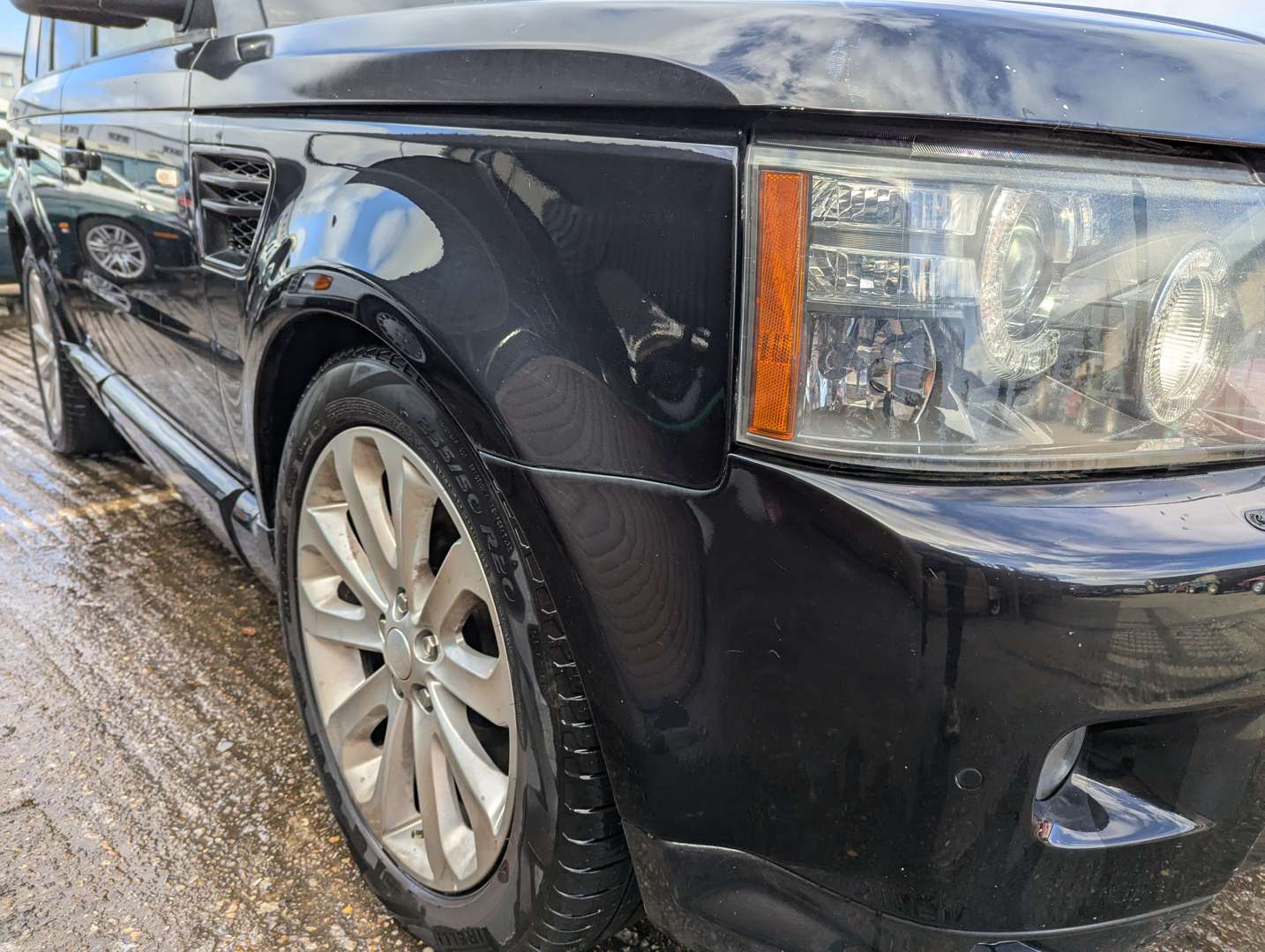 <p>2009 RANGE ROVER SPORT HSE TDV6 AUTO</p>