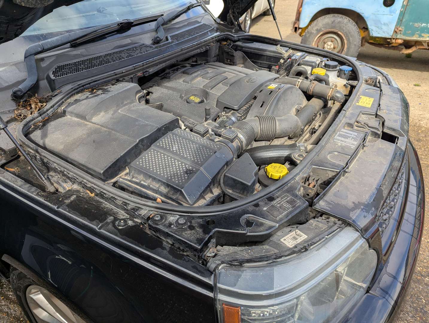 <p>2009 RANGE ROVER SPORT HSE TDV6 AUTO</p>