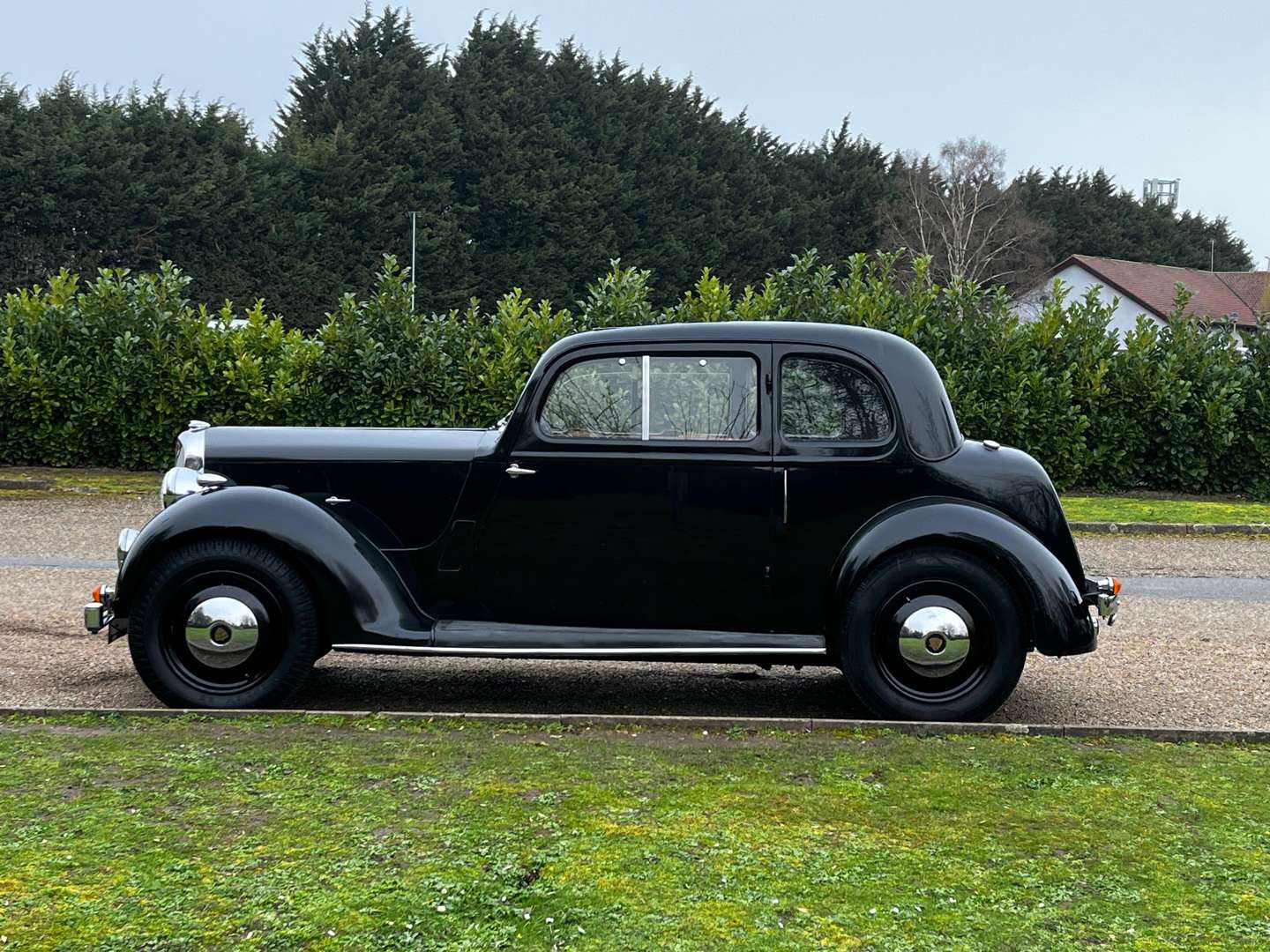 <p>1939 ROVER P2 COUPE</p>