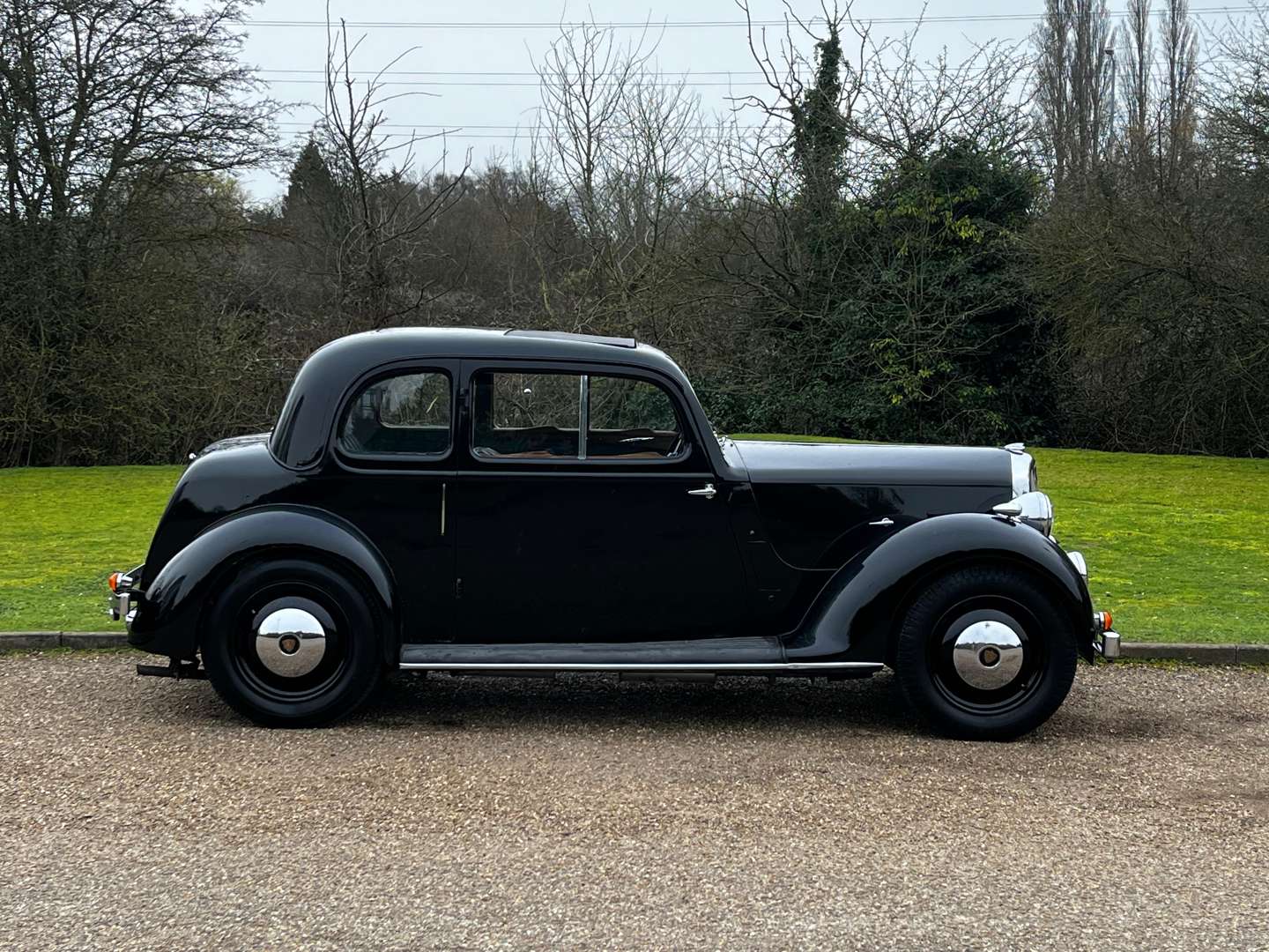 <p>1939 ROVER P2 COUPE</p>