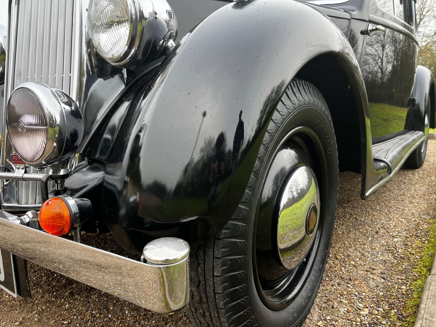 <p>1939 ROVER P2 COUPE</p>