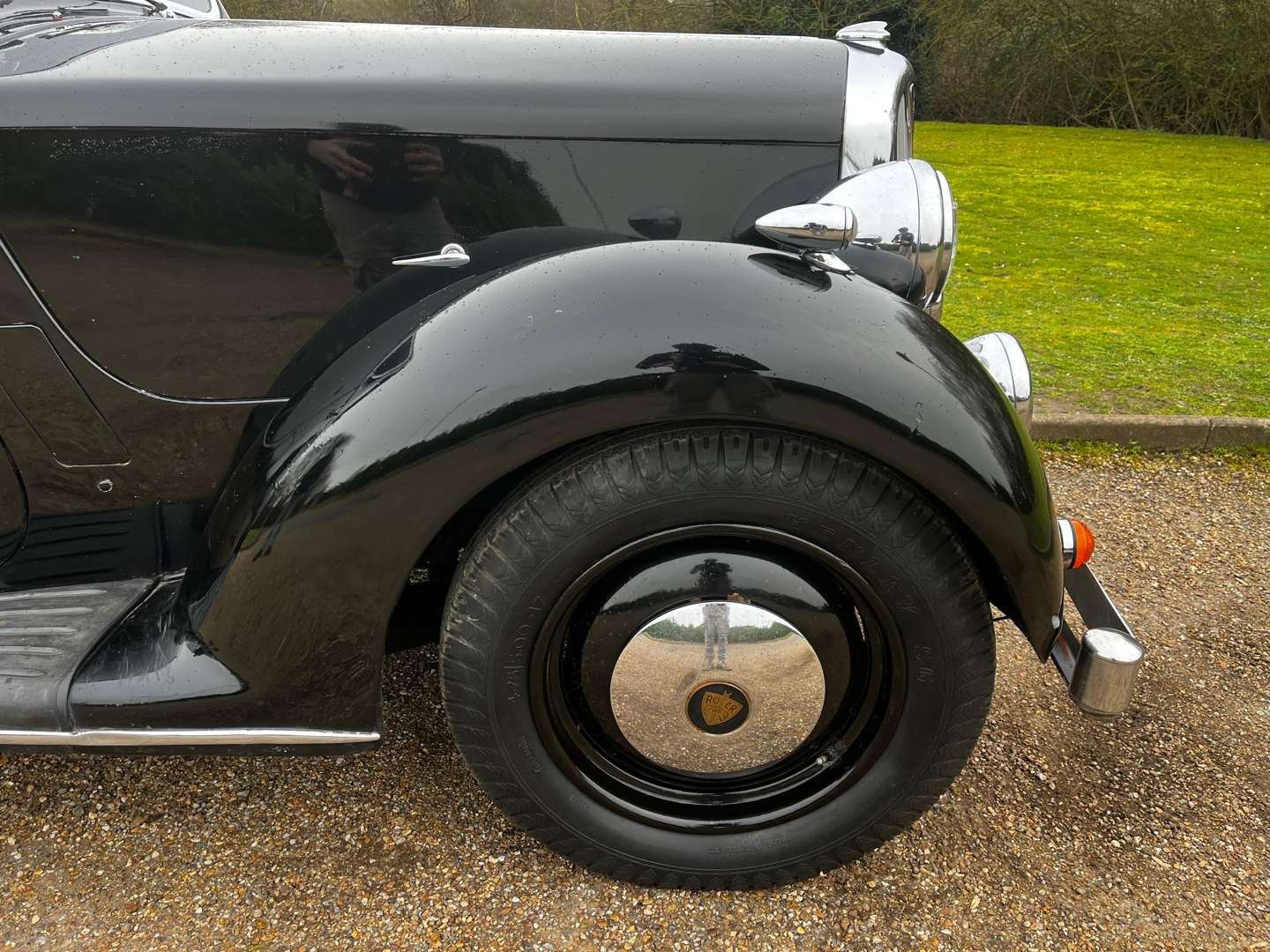 <p>1939 ROVER P2 COUPE</p>
