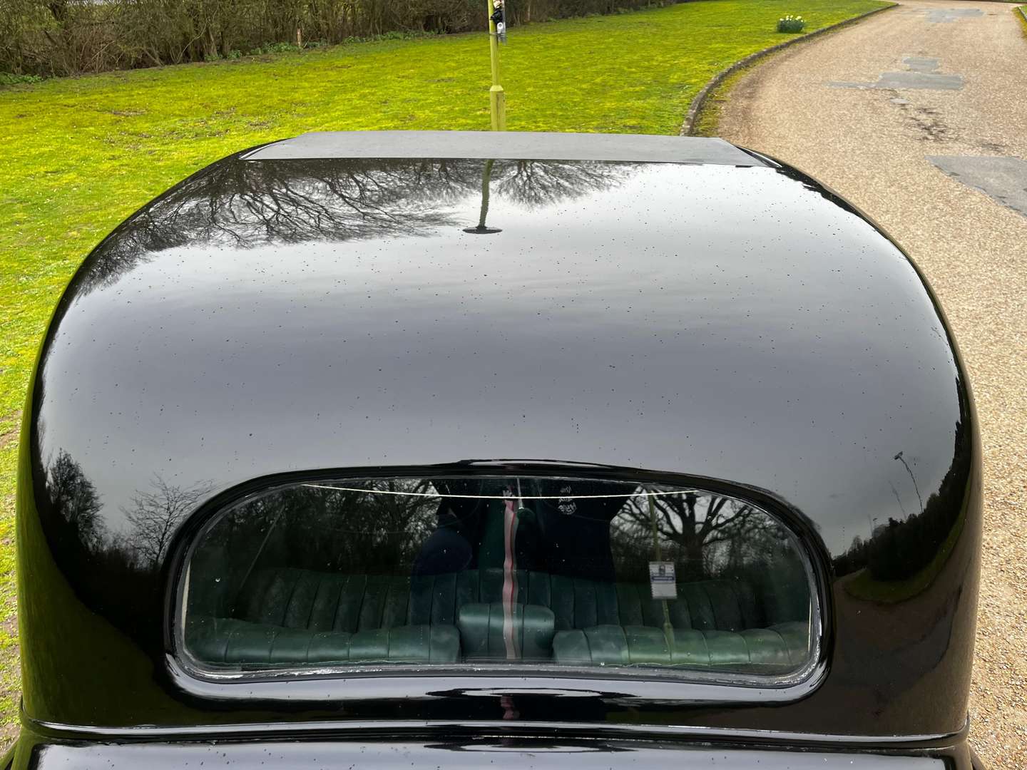 <p>1939 ROVER P2 COUPE</p>