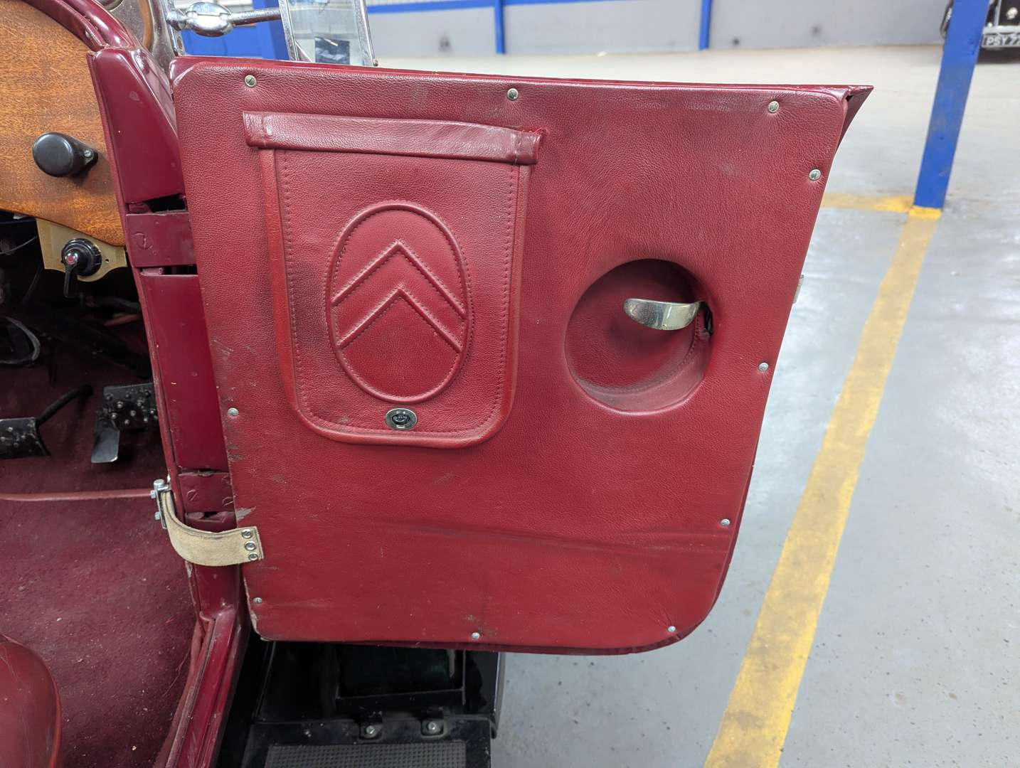 <p>1929 CITROEN AC4 TORPEDO</p>