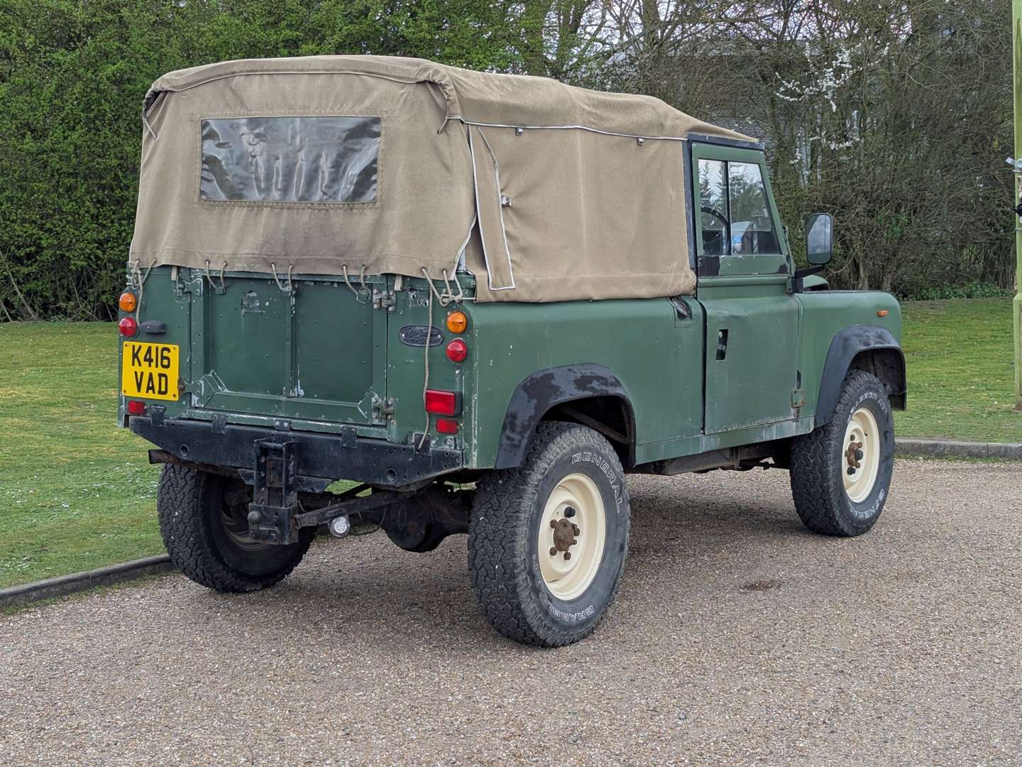 <p>1993 LAND ROVER ‘HYBRID’</p>