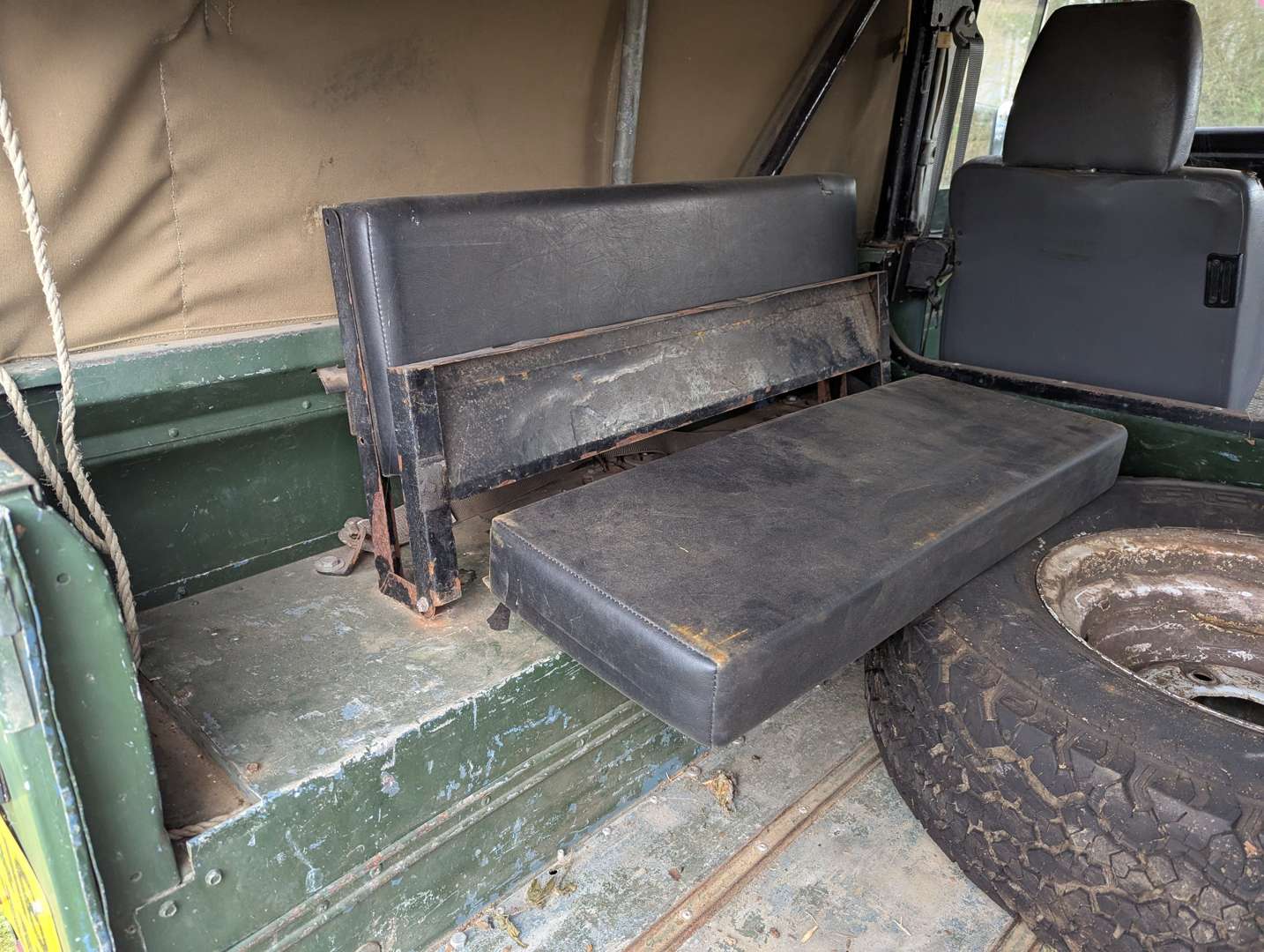 <p>1993 LAND ROVER ‘HYBRID’</p>