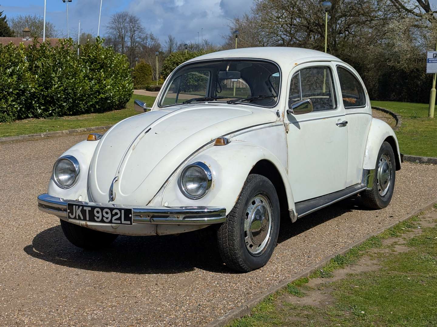 <p>1973 VW BEETLE 1300</p>