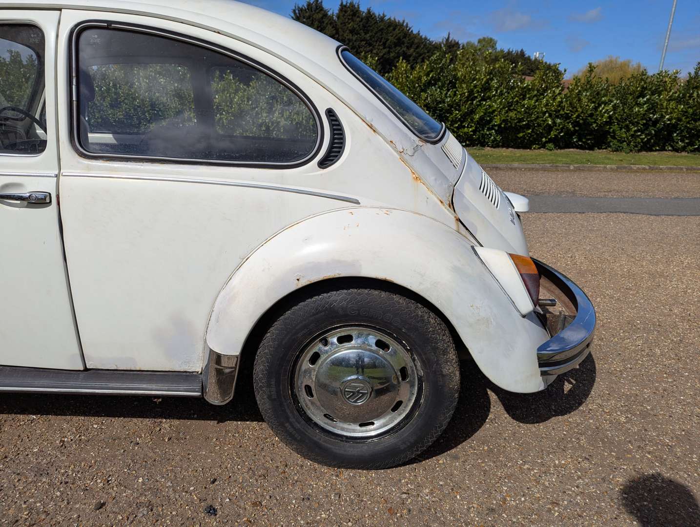 <p>1973 VW BEETLE 1300</p>