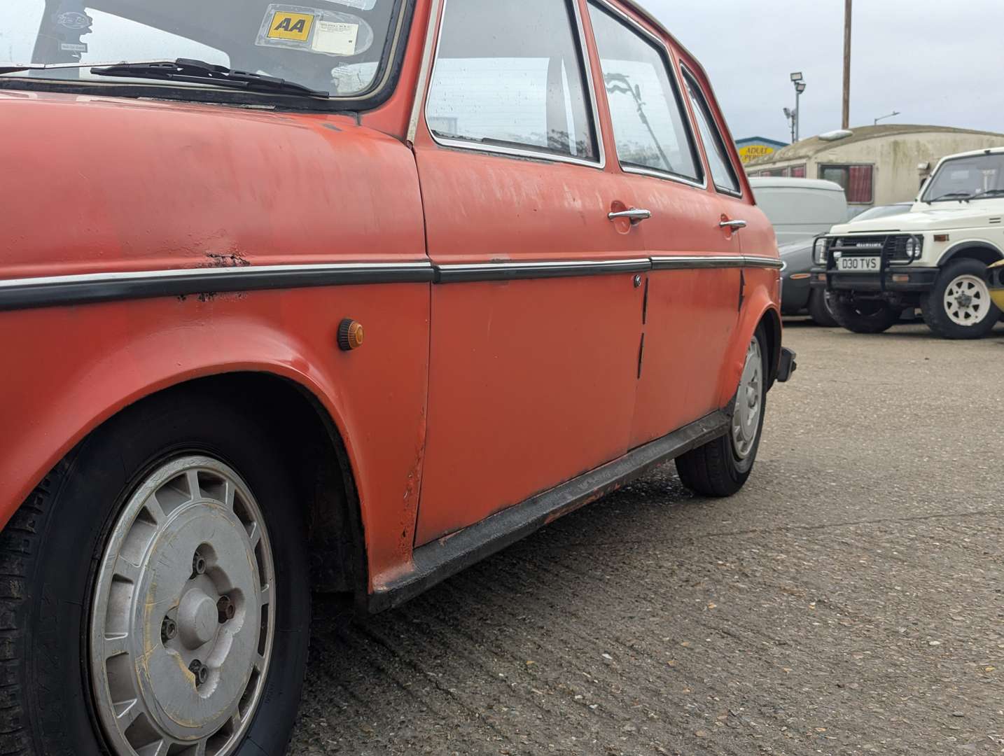 <p>1981 AUSTIN MAXI 2</p>