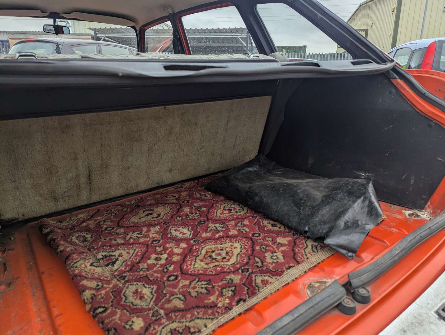 <p>1981 AUSTIN MAXI 2</p>