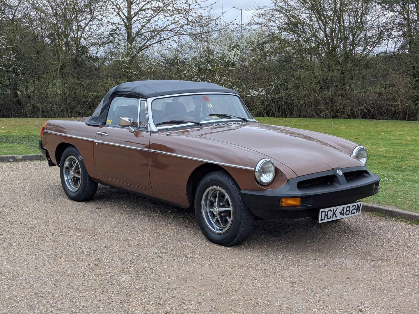 <p>1980 MG B ROADSTER</p>