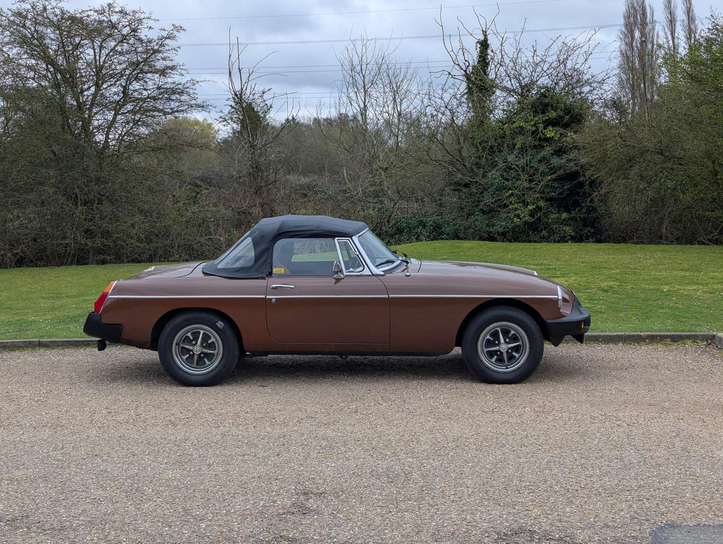 <p>1980 MG B ROADSTER</p>