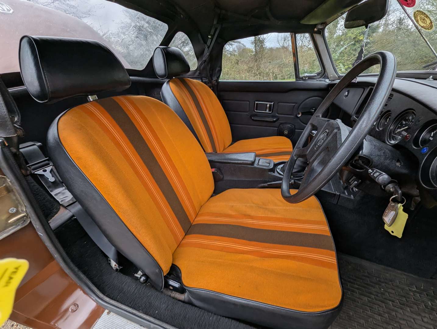 <p>1980 MG B ROADSTER</p>