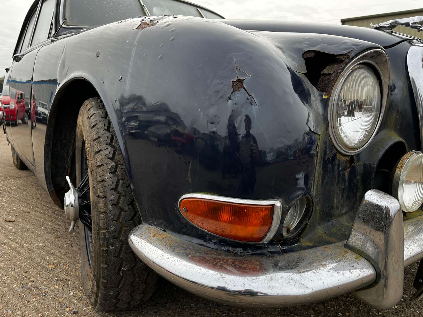 <p>1965 JAGUAR 3.8 S-TYPE</p>
