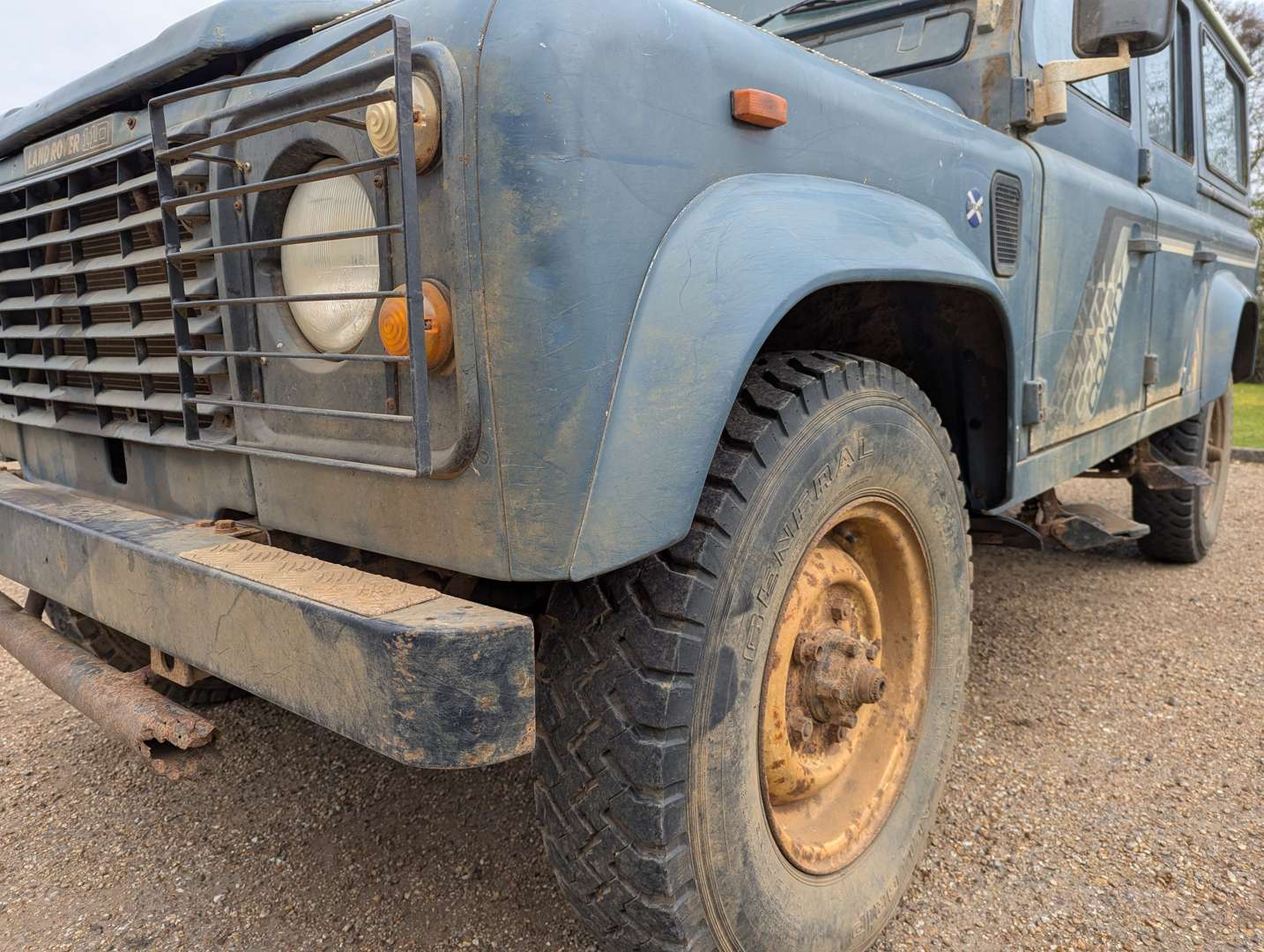 <p>1989 LAND ROVER ONE TEN COUNTY D TURBO</p>